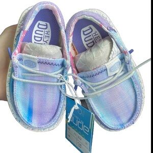 HEY DUDE Brand New toddler shoes. Wendy toddler funk tropical size US 5 EU21